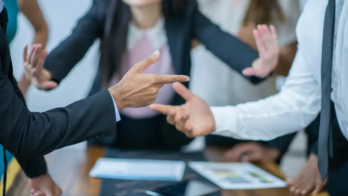 Benefits of Combining Mediation with Mental Health Awareness Alderley Edge